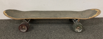 Travel Well Skateboard