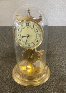 Vintage Style Glass Cover Table Clock