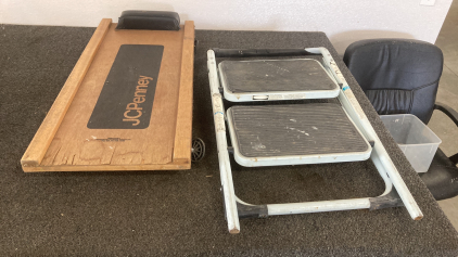 Creeper And Step Ladder