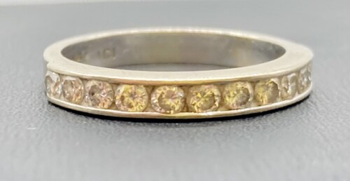 14-karat Gold Ring with Diamonds