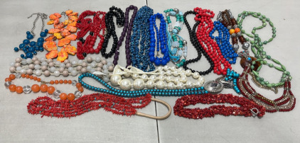 (20) Various Ladies Costume/Craft Necklaces