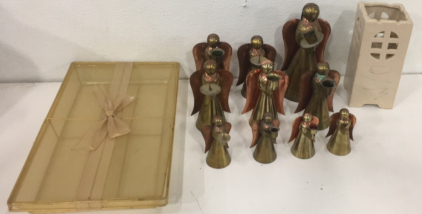 (1) Vintage 9&rdquo; Copper/Brass Angel Candle Holder (5) Vintage 6&rdquo; Copper/Brass Angel Candle Holders (4) Vintage 4&rdquo; Copper/Brass Angel Candle Holders (1) Ceramic Chinese Style Candle Holder