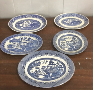 (4) Pretty Blue Churchill Blue Willow Platter Plates