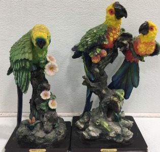 (2) Phai&rsquo;s Collection Parrot Statue