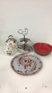 (1) Large 17&rdquo; Swirl Ceramic Dinner Platter (1) Large 12&rdquo; x 14&rdquo; Ceramic Strawberry Shaped Bowl (1) 2-Plate Rooster Dinner Platter and More!!