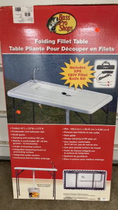 Bass Pro Shop Folding Fillet Table