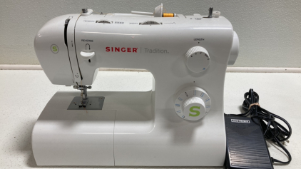 Singer Tradition Sewing Machine