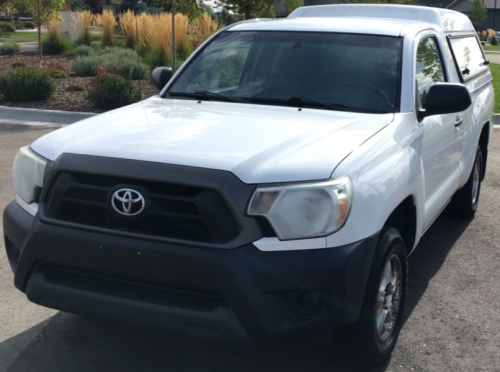 2014 TOYOTA TACOMA - MANUAL!