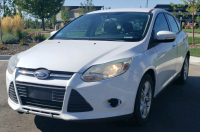 2014 FORD FOCUS - LOW MILES!