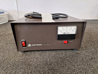 Astron RS-35M Power Supply