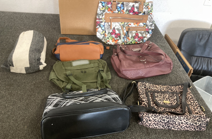 5 Handbags, 1 Hammock, 1 Military Bag