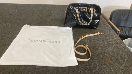 Michel Kors Handbag