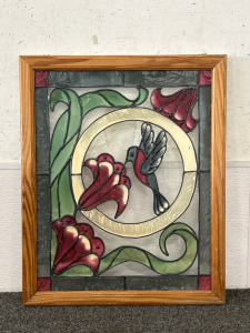 16&rdquo;x 20&rdquo; Hummingbird Glass Decor