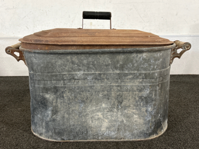 Vintage Galvanized Tub with Lid - 23”x 12-1/2”x 13”