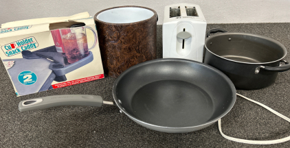 Rachel Ray 12.5” Skillet, Small Stockpot, Toaster (works!), Ice Bucket (no lid) and a 2-pack of Cup Holder Snack Caddy