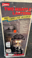 Coleman Two Mantle Lantern W Carrying Case - 2