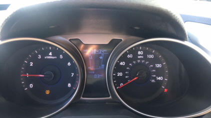 BANK OWNED - 2013 HYUNDAI VELOSTER -