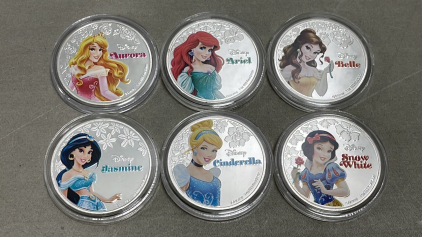 Set Of (6) REPLICA Disney “Princess” Characters New Zealand Elizabeth II On Rear, Collectible Coins