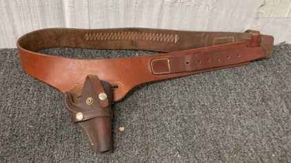 LEATHER FIREARM ACCESSORY BELT WITH AMMUNITION POCKETS AND HOLSTER