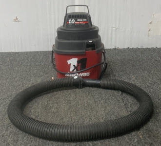 SHOP VAC 1x1 PORTABLE WET/DRY VAC (TURNS ON)