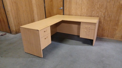 2-Piece L-Shaped Wood Office Desk