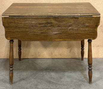 WOOD TABLE WITH FOLDING SIDES - 41-1/2&rdquo;x 35-1/2&rdquo;x 30&rdquo;; PLEASE INSPECT
