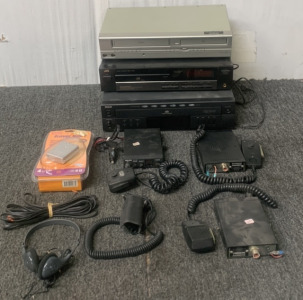 RCA 5 DISC CAROUSEL CHANGER STAND ALONE CD PLAYER MODEL NO. RP-8075RS W/ EMERSON VIDEO CASSETTE RECORDER/DVD PLAYER MODEL NO.EWD2004, JVC COMPACT DISC PLAYER MODEL NO. XL-V231BK, STAPLES TRAVEL HUB HI-SPEED USB 2.0, S COBRA RADIO TRANSMITTER MODEL NO. 20P