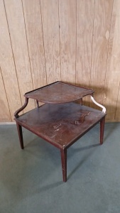 2-Tier Wood Table