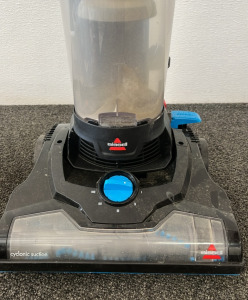 BISSELL POWER SWIFT COMPACT VACCUM (PLEASE INSPECT)