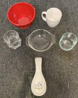 (10) STONEWARE CERAMIC BOWLS W RED HAND PAINTED BOWL, SILVERWARE ORGANIZER INSERT, HAMILTON BEACH KETTLE, WICKER BASKET AND MORE; PLEASE INSPECT - 3