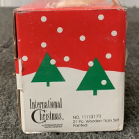 21 PIECE WOODEN TRAIN SET BY INTERNATIONAL CHRISTMAS/ INTERNATIONAL SILVER COMPANY; PLEASE INSPECT - 3