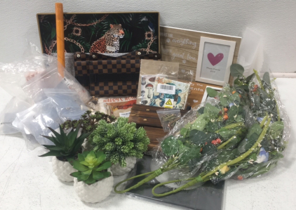 (2) 4&rdquo;x6&rdquo; Photo Frames (4) Potted Artificial Plants (2) Light Switch Covers (2) Tissue Box Holders (1) Decorative Tray (1) Plant Stand (4) 10ct Transparent Hooks.. and More