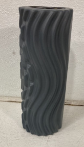 LV5 Vibrating Grey Massage Roller