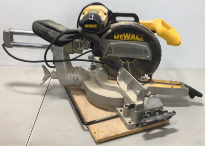 DeWalt 12&rdquo; Sliding Compound Miter Saw With 12&rdquo; Marathon Blade