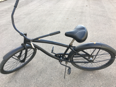 Magna Refinished 26&rdquo; Black Bicycle