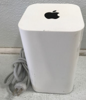 (1) Apple Airport Extreme Wireless Router Wi-fi Turns On (1) Google Nest Mini (2nd Gen) No Cord (1) D-Link DIR-655 Xtreme N Wireless Router Draft 802.11n 64/128-bit with 3 External Antennas Turns On - 2