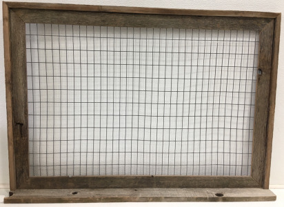Beautiful Rustic Barn Wood and Wire Photo Board/Organizer Board