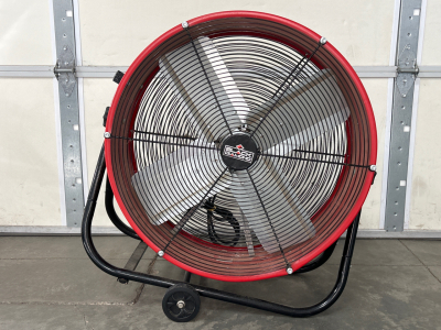 BLACK DIAMOND INDUSTRIAL FLOOR FAN- WORKS; PLEASE INSPECT