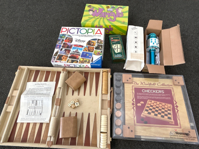 RECHARGEABLE MICROPHONE WITH BUILT IN SPEAKER PLUS PORTS TO TRANSFER RECORDING, WOOD CHECKERS GAME, VINTAGE BACKGAMMON WITH CASE, DOMINOS, PICTOPIA AND WANGLE GAMES; PLEASE INSPECT