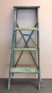 4' Vintage Step Ladder