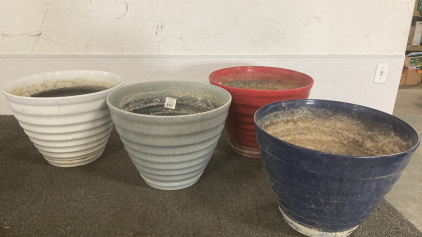 4 LARGE PLANTER POTS - PLEASE INSPECT