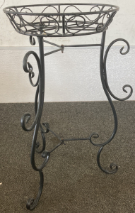 21" H PLANTER STAND
