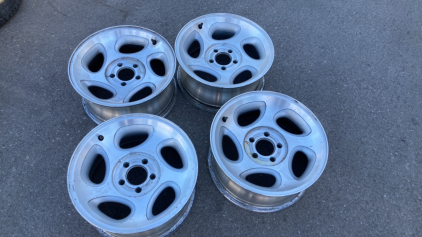 FORD ALUMINUM WHEELS. 16&rdquo;X7&rdquo;