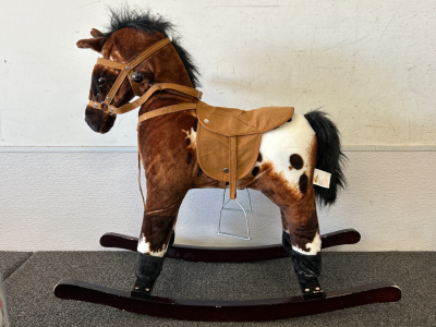 TODDLERS ROCKING HORSE WITH SOUND EFFECTS