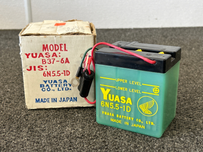 HONDA MOTORCYCLE BATTERY- YUASA 6N5.5-1D