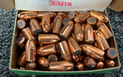 100 SEIRRA .38 CAL .357 DIA 170GR. F.M.J PISTOL BULLETS; PLEASE INSPECT