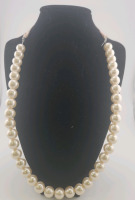 Peral Tone Beaded Necklace