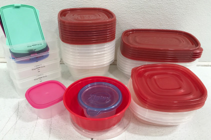 35 Pieces Rubbermaid TakeAlongs Food Storage Containers, (Ruby Red) & 7 Assorted Containers With Lids