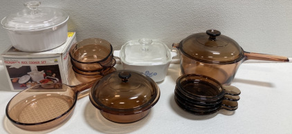 10pc Vision Brown Glass Bake Set, (2) Corningware Bake Dishes, (1) Microwave Rice Cooker