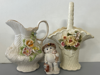 VINTAGE CERAMIC PITCHER, BASKET AND DREAMSICLES “GRANDMA’S OR BUST” DECOR